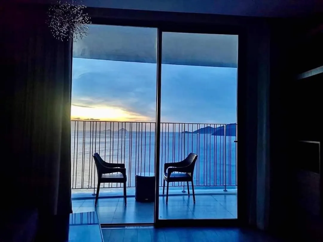 Апарт отель Panorama Sky Blue Нячанг