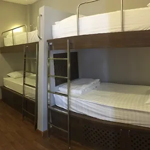 Hostel The Alley